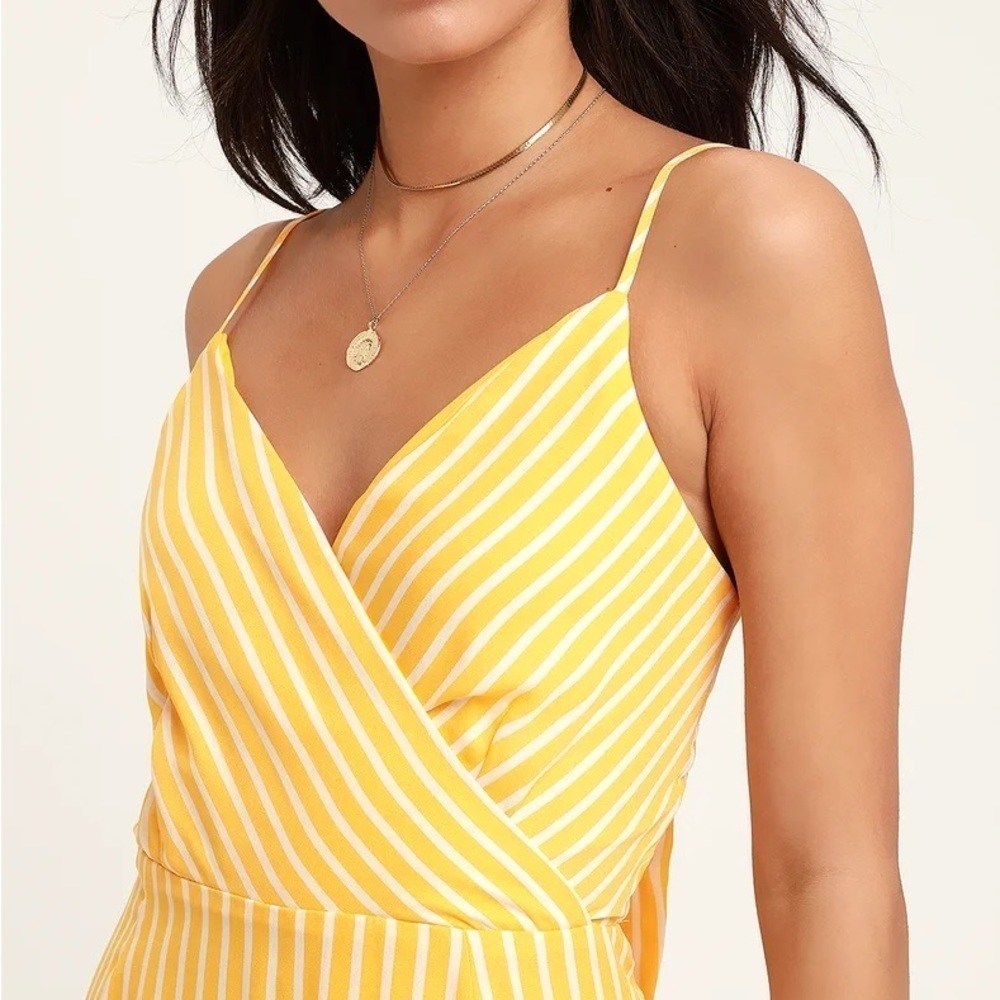 Lulus Jayla Striped Tie-Back Skater Dress in Yellow Size Extra Small‎ - Picture 2 of 7